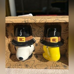 Peanuts Salt and Pepper Shakers